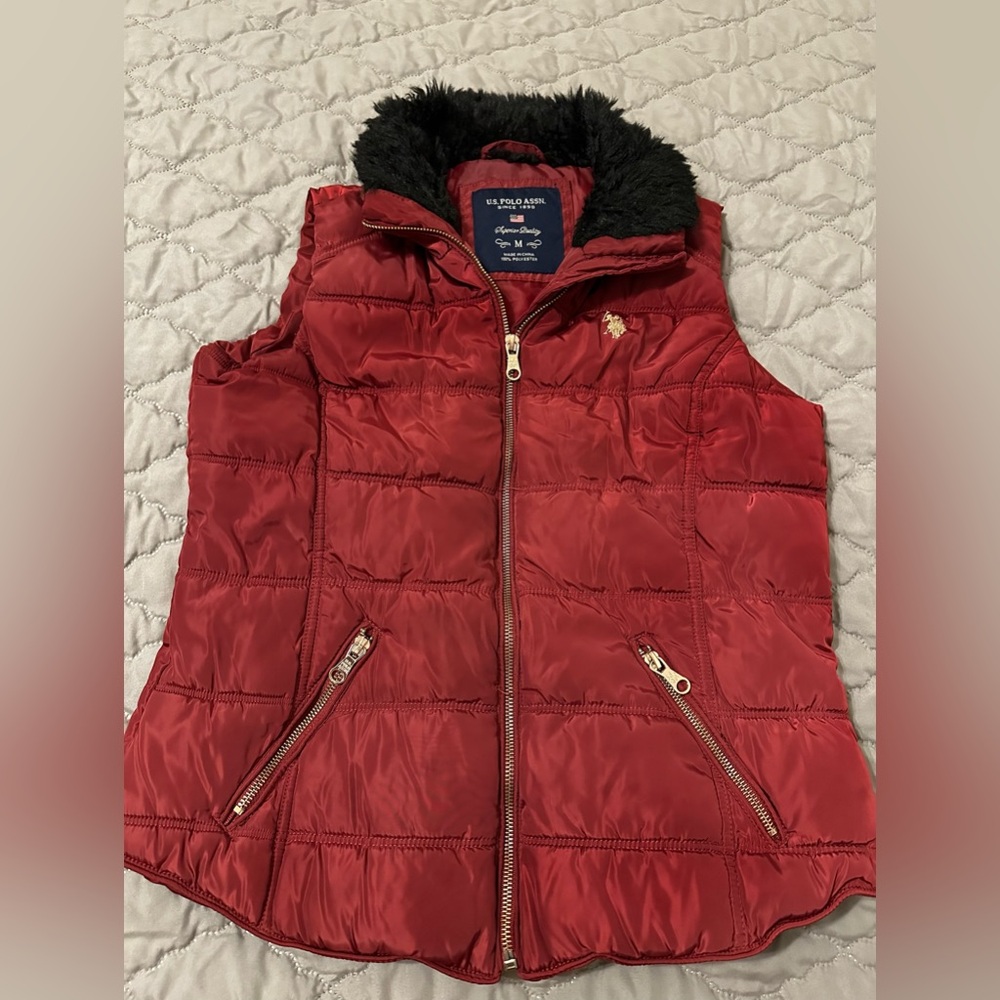 US polo assn vest size M